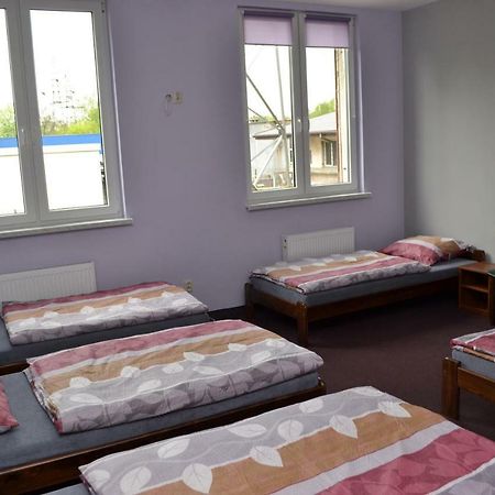 Hostel Mikolajczyka59 Sosnowiec Bagian luar foto