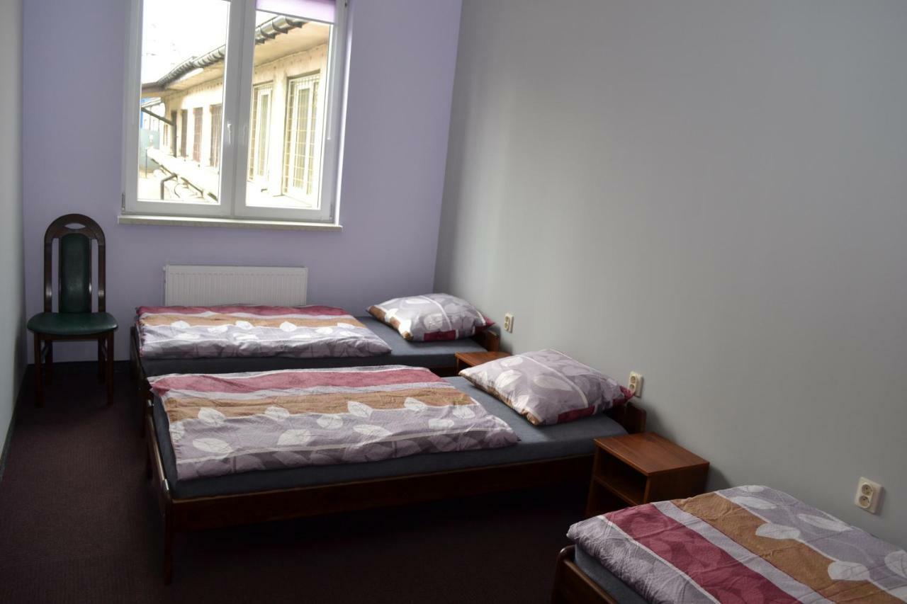 Hostel Mikolajczyka59 Sosnowiec Bagian luar foto
