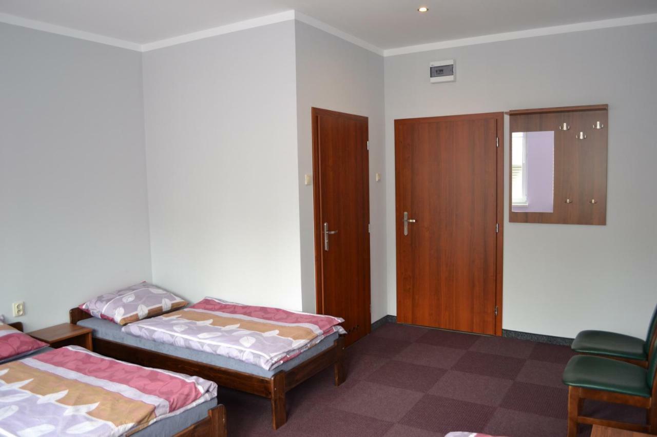 Hostel Mikolajczyka59 Sosnowiec Bagian luar foto
